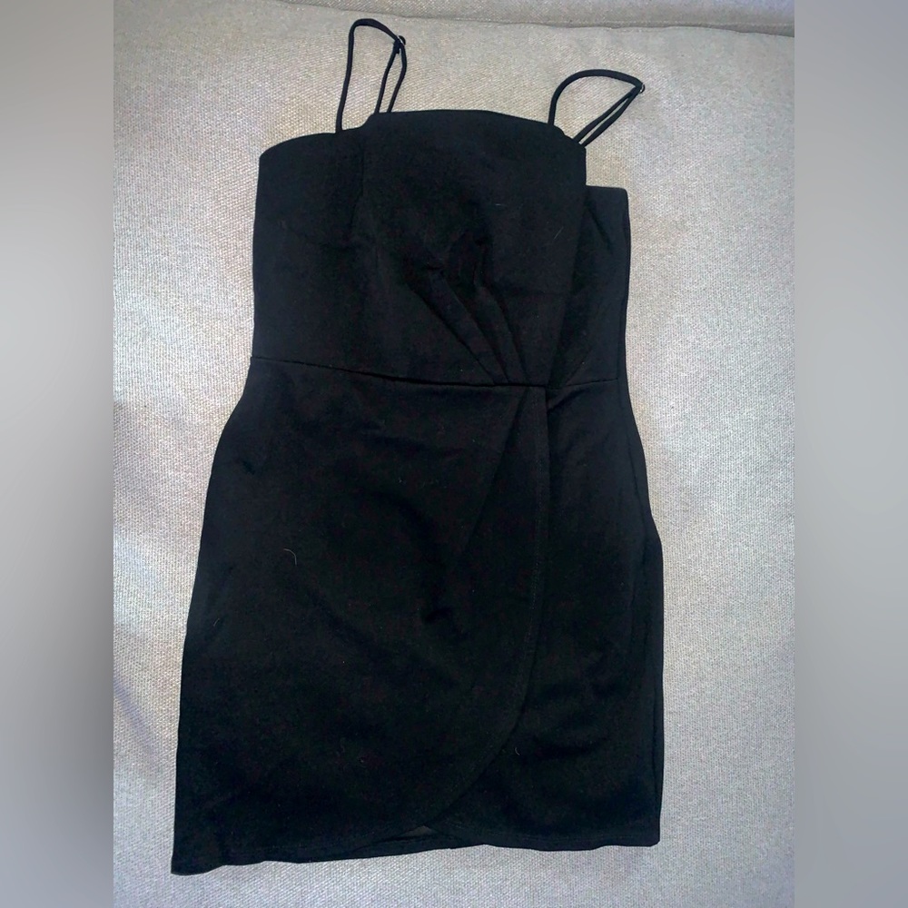 Mini tight black dress